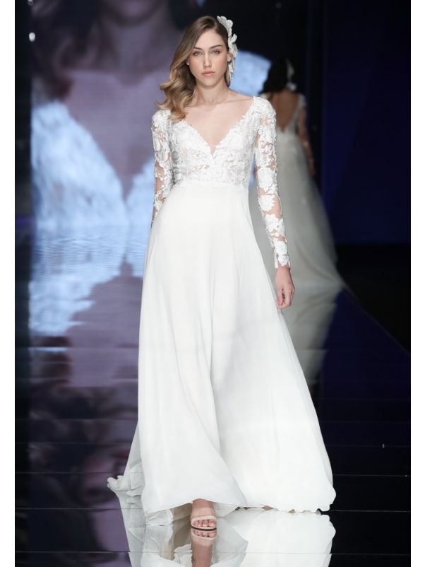 Embroidered Long Sleeves Chiffon Wedding Dress