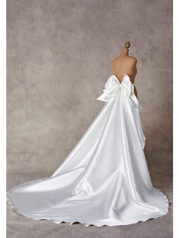 Detachable Wedding Train With Bow