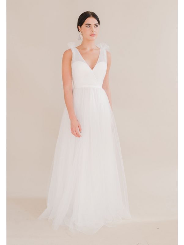 Tulle Wedding Dress With Low Back
